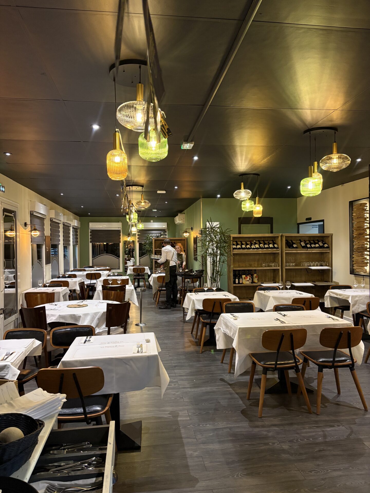 BISTROT 2 TOM SALLE 2